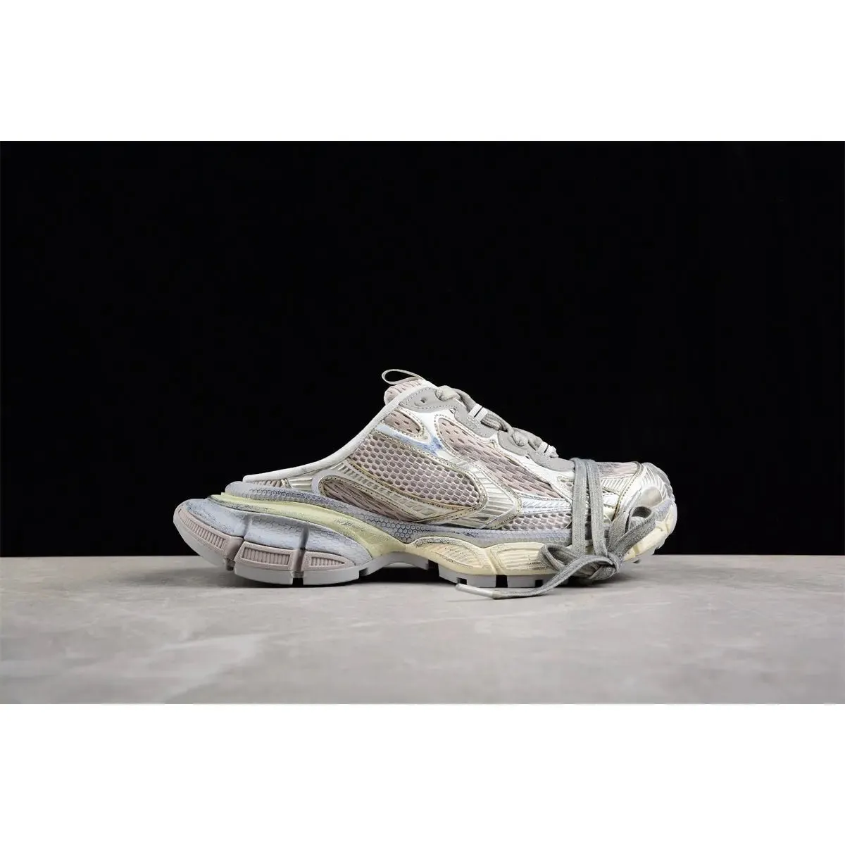 3XL CHAMPAGNE GOLD x BALENCIAGA MULE Seasonal clearance Customer-endorsed