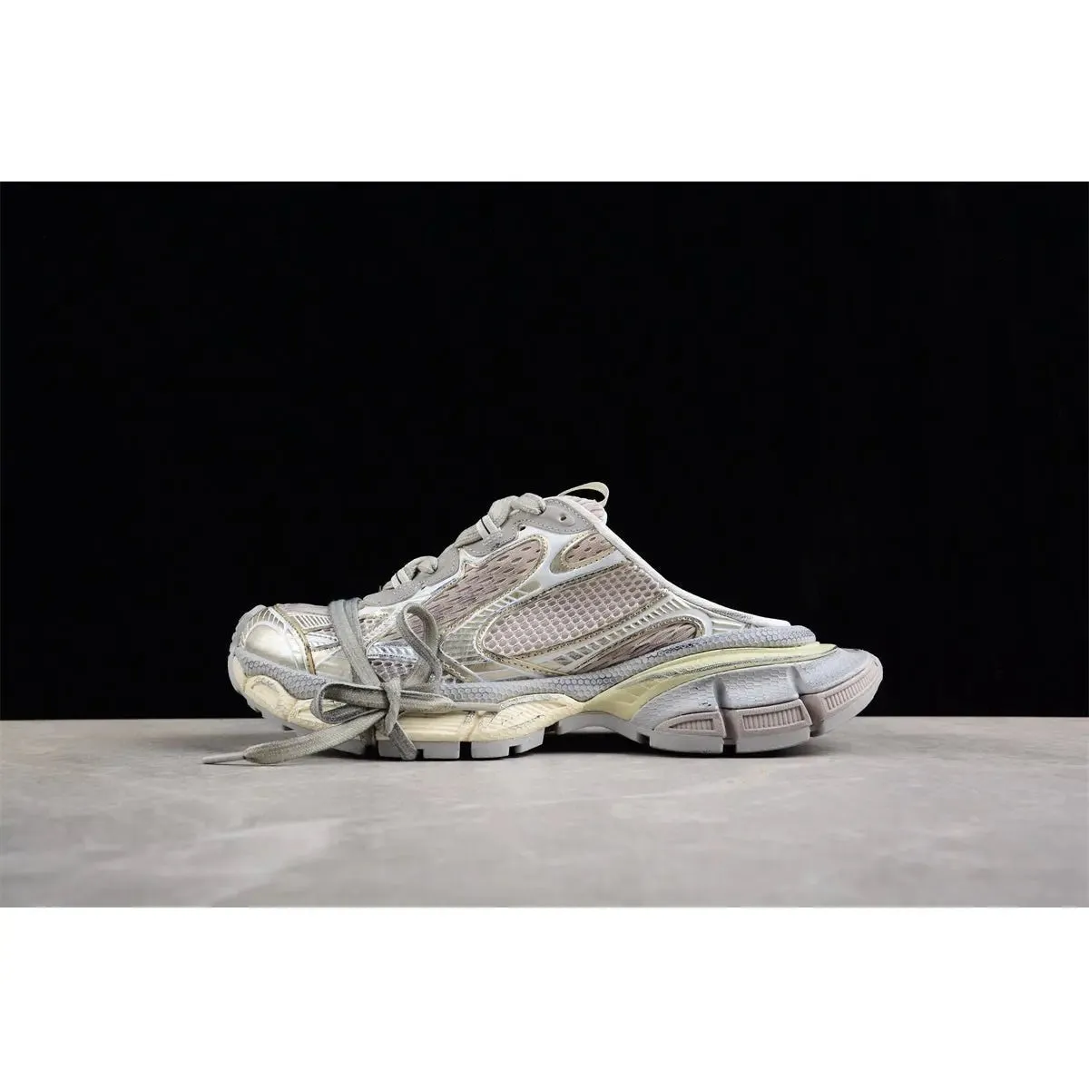 3XL CHAMPAGNE GOLD x BALENCIAGA MULE Seasonal clearance Customer-endorsed