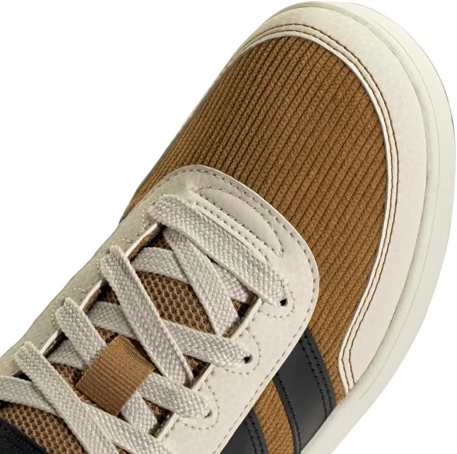 adidas Unisex-Child Breakbase Sneaker