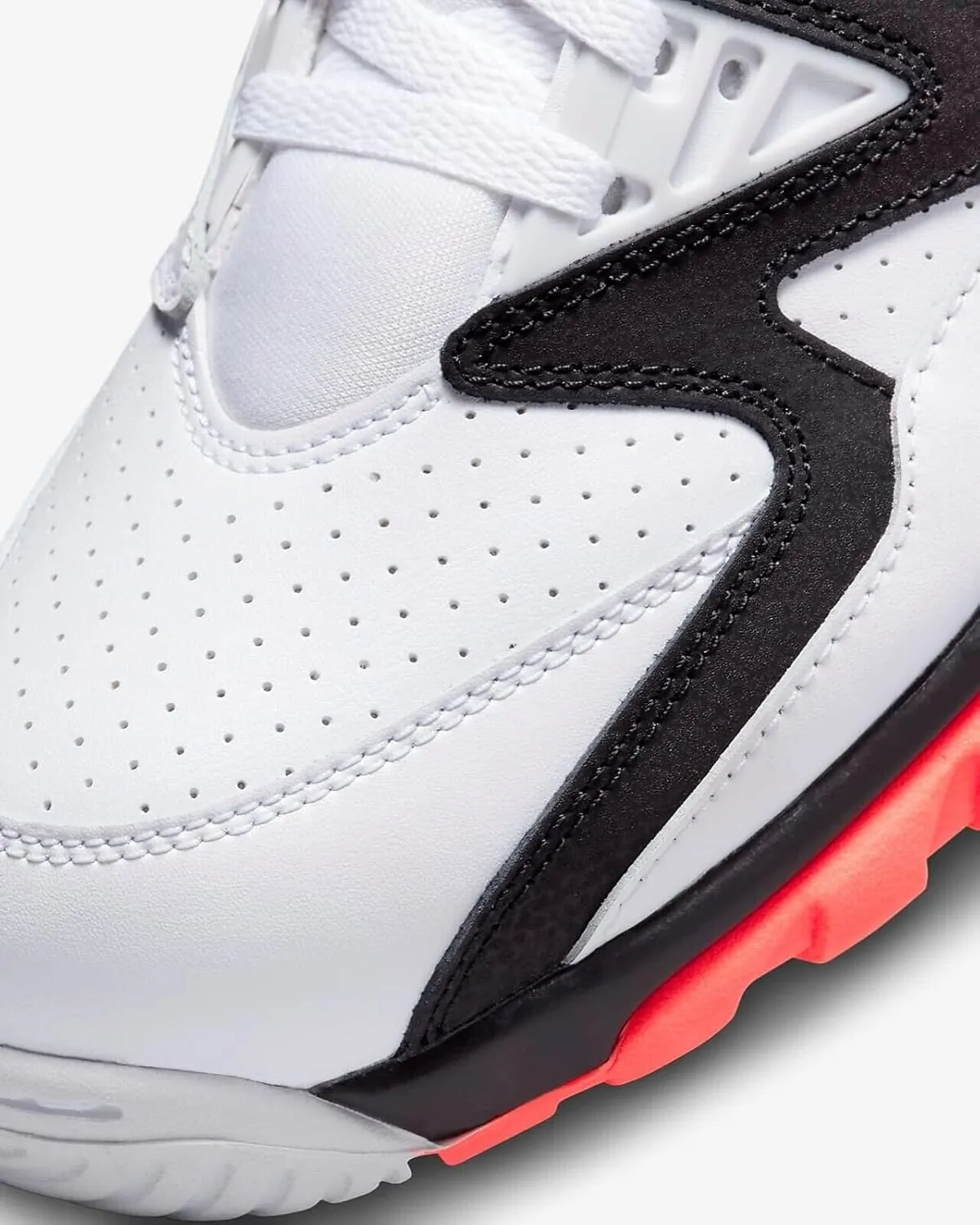 Air Cross Trainer 3 Low Retro 90s Design Men Size 8.0 to 13.0 Color White, Black, Pure Platinum, and Hot Lava
