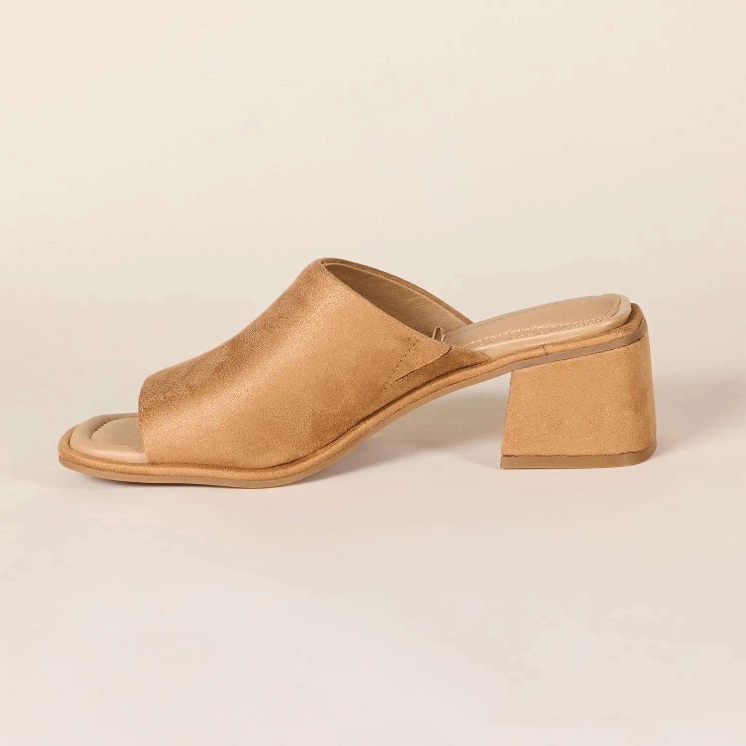 Amazon Essentials Women's Block Heel Mule