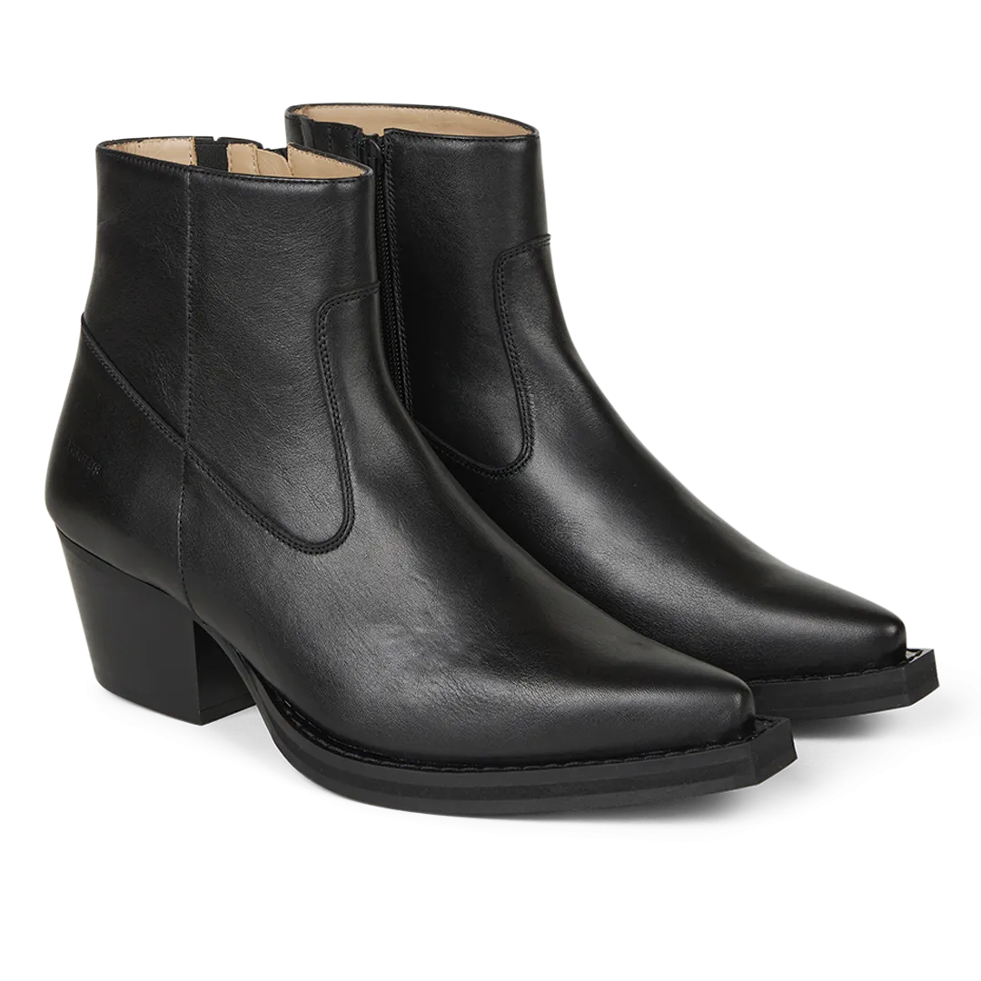Ankle boot