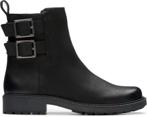 Clarks Women's Classic Fashion Boot