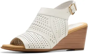 Clarks Women's Emmalae Hope Wedge Sandal