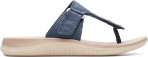 Clarks Women's Glide Walk Flip Flop