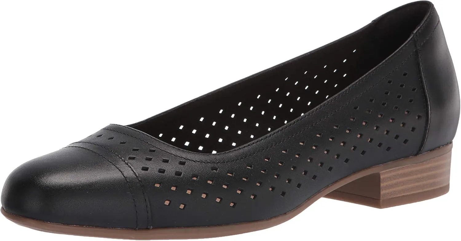 Clarks Women's Juliet Cedar Ballet Flat