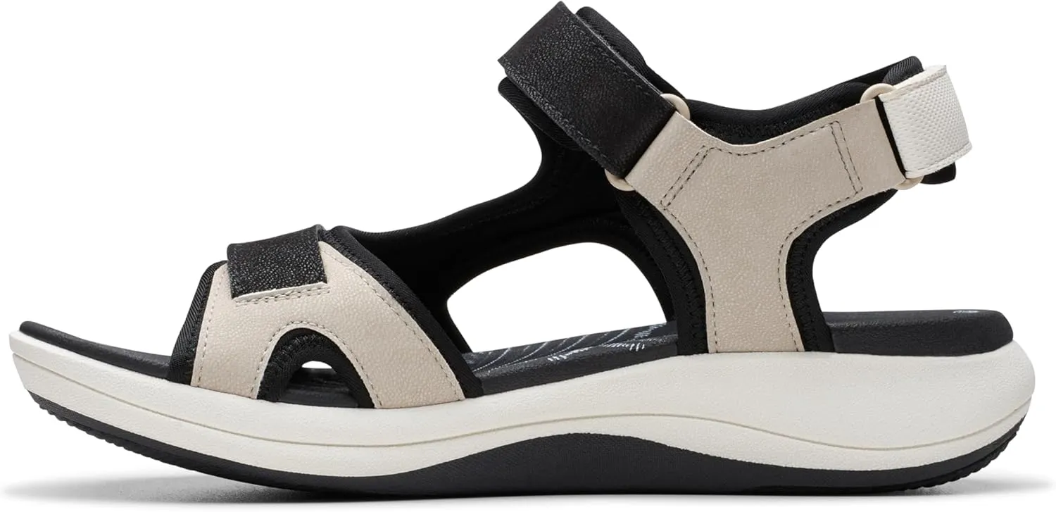 Clarks Women's Mira Bay Flat Sandal
