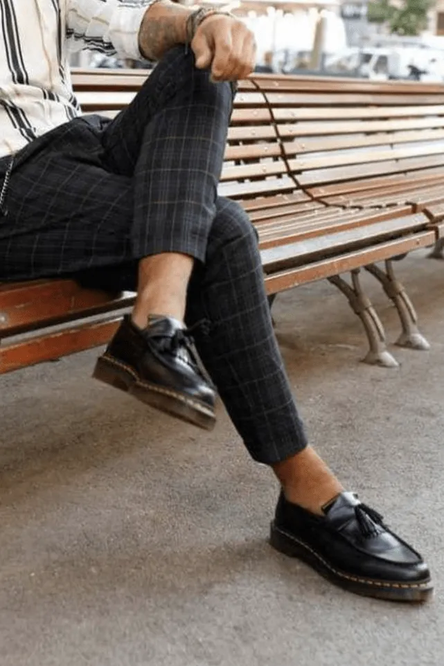 DR MARTENS YS TASSEL LOAFER - BLACK SMOOTH