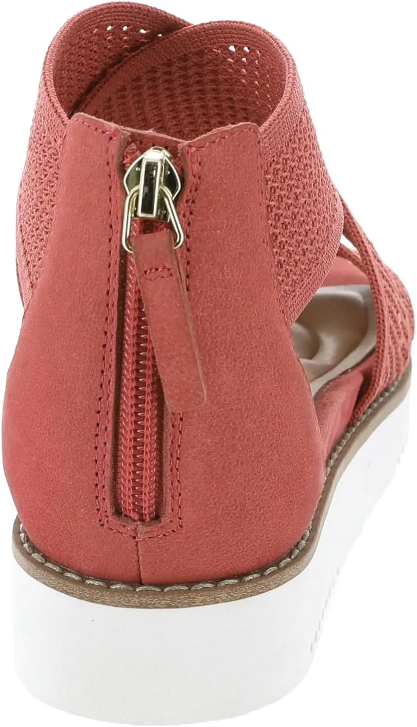 Easy Spirit Women's Wander 2 Flat Sandal