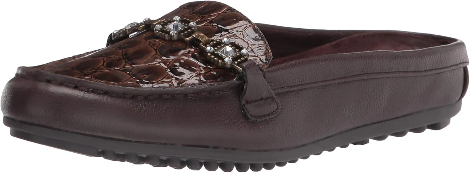 Easy Street Women's Flat Sneaker