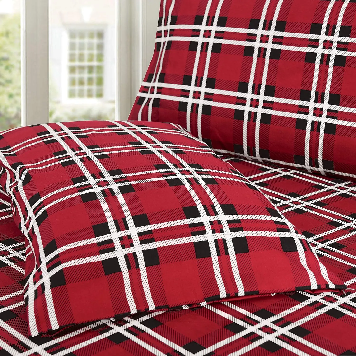 Elegant Comfort Luxury Soft Bed Sheets Plaid Pattern - 1500 Premium Hotel Quality Microfiber Softness Wrinkle and Fade Resistant (6-Piece) Bedding Set, Queen, Plaid Burgundy