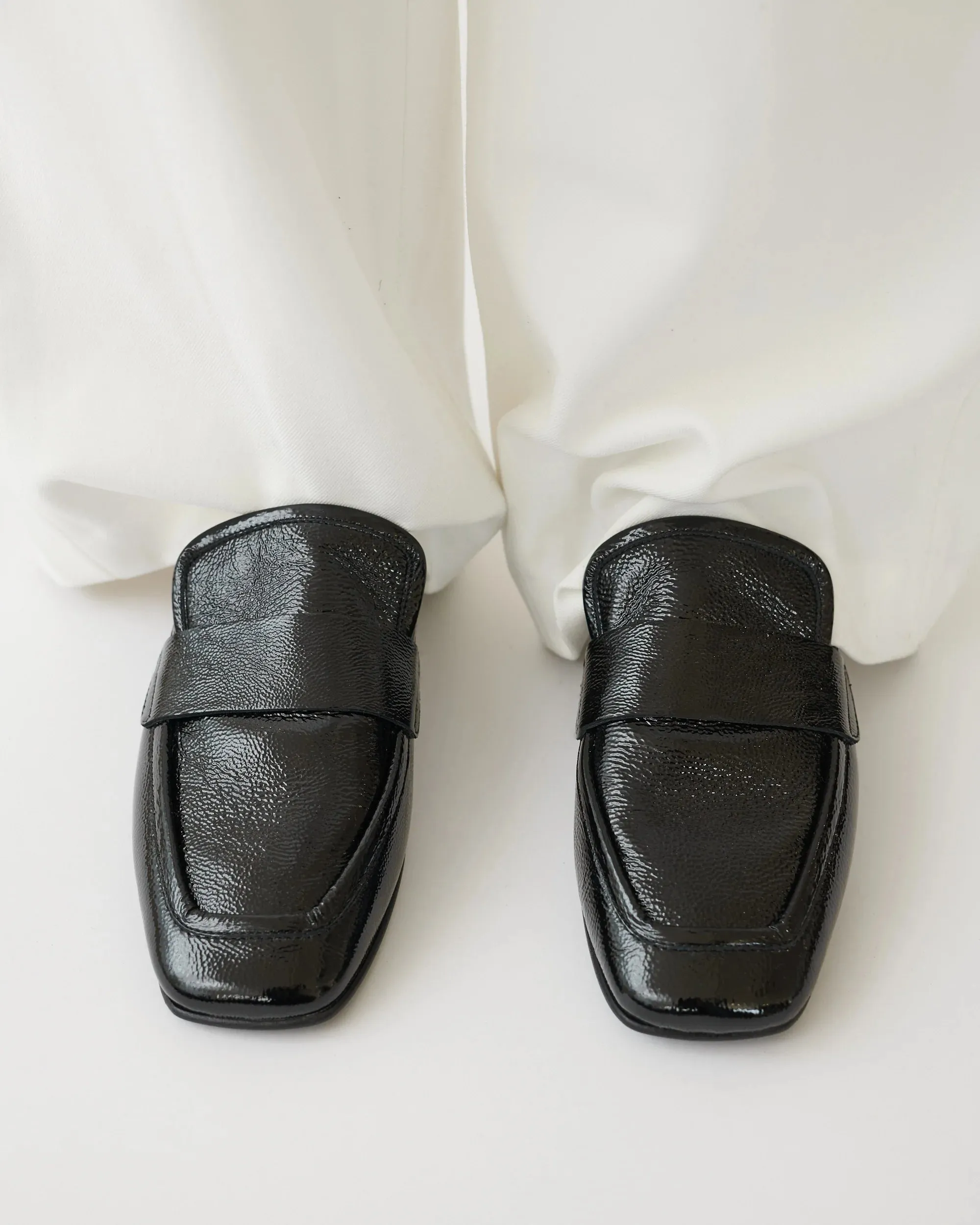 Emilia Loafer, Nero Soft Patent | DOF