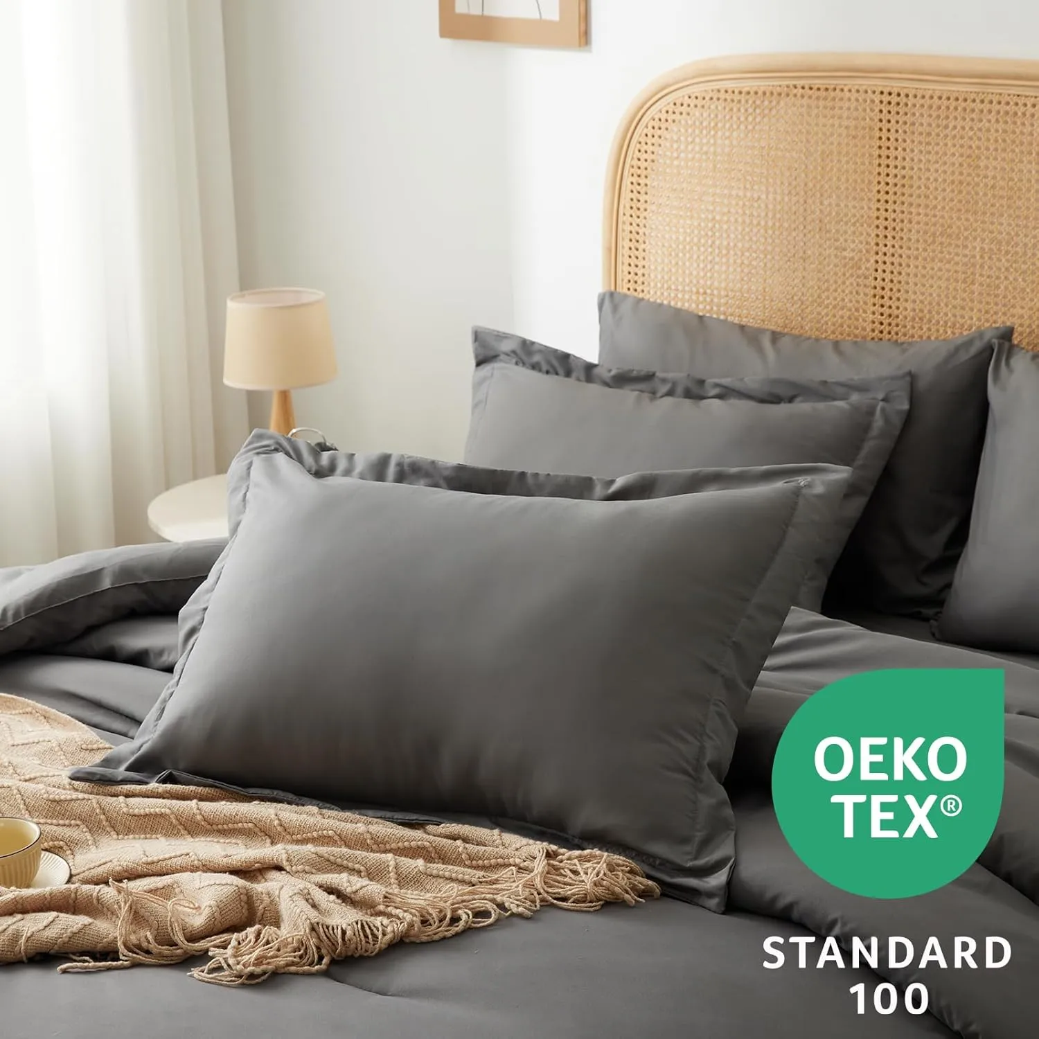 Grey Comforter for Queen Size Bed,Bed in a Bag Queen All Season,7 Pieces Queen Bed in a Bag Set with Comforter, Fitted Sheets, Flat Sheets, Pillow Shams and Pillowcases