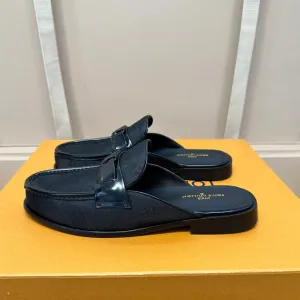 LV EASY MULE IN BLACK MONOGRAM DENIM