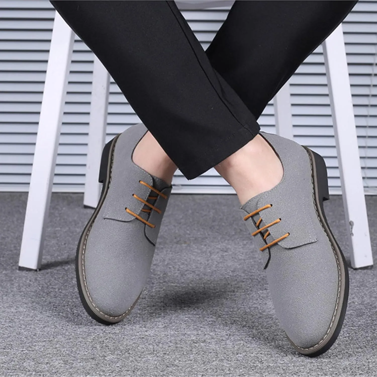Men's Suede Lace Up Dress Shoes,Classic Hand Stitching Retro Suede Leather Soft Sole Flat Shoes Velvet Low-Top Casual British Business Office Breathable Oxford Shoes