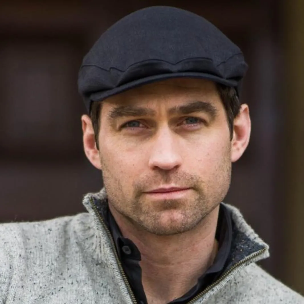 Mucros Weavers Summer Light Linen Cap