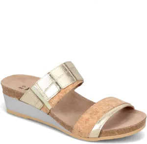 NAOT Footwear Women's Royalty Sandal