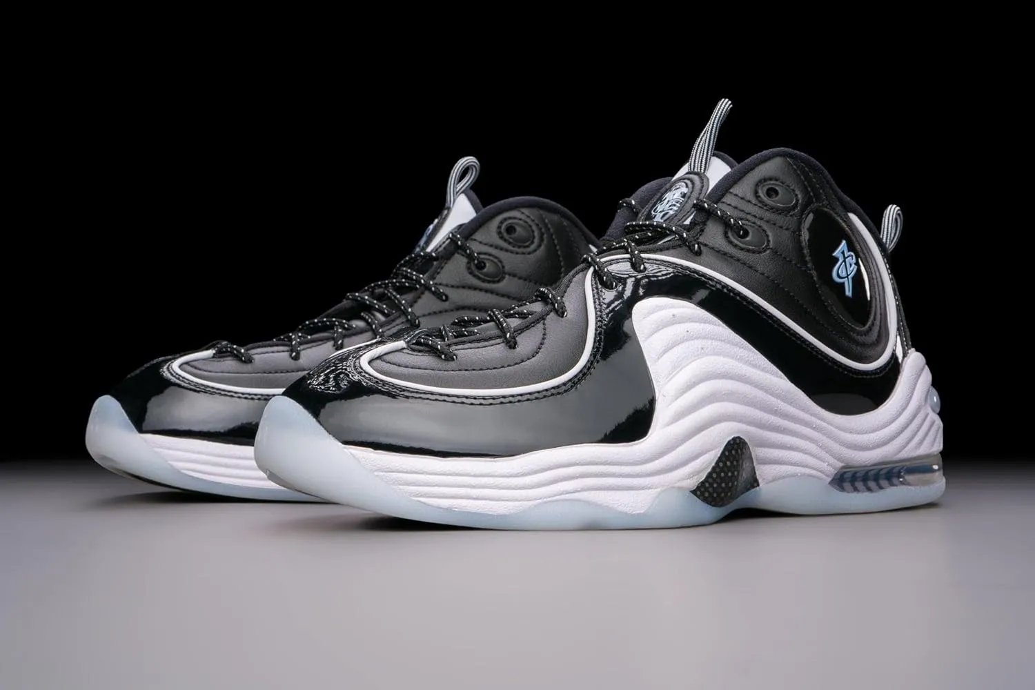 Nike Men's Air Penny 2 Sneaker - Black, 3.5