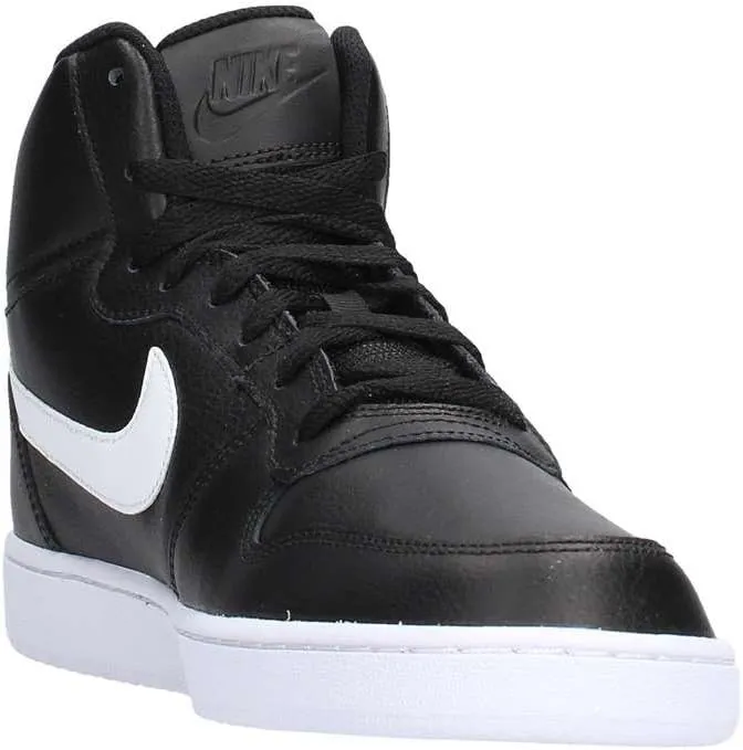 Nike Men's Sneaker