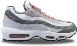 NIKE Men's Sneaker