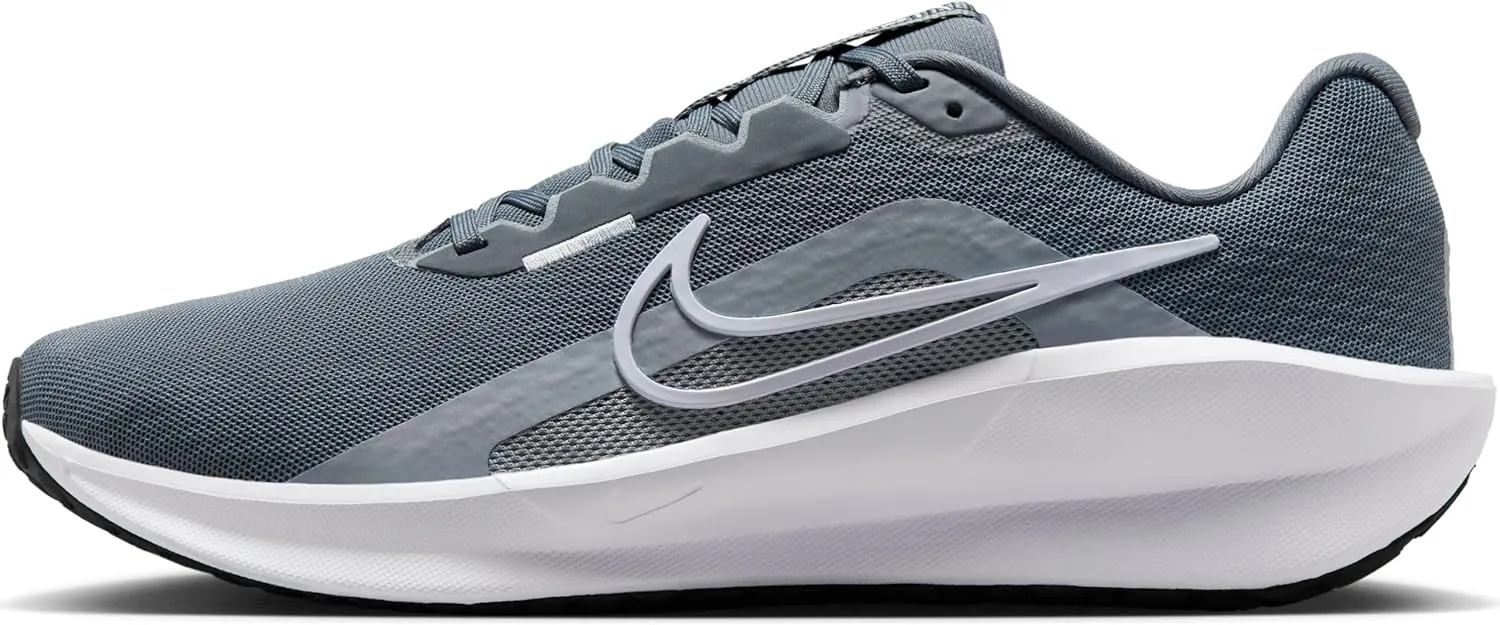 Nike Men's Sneaker