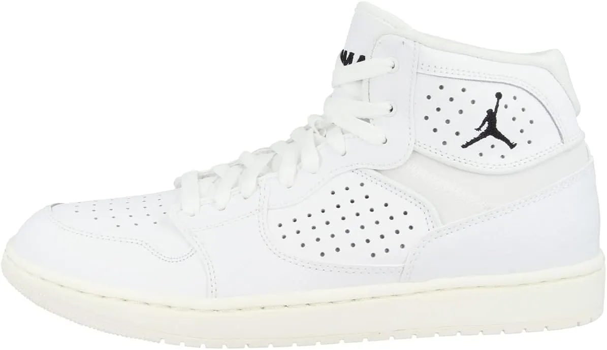 NIKE Men's Sneaker