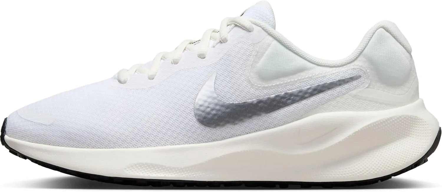 NIKE Women's Sneaker