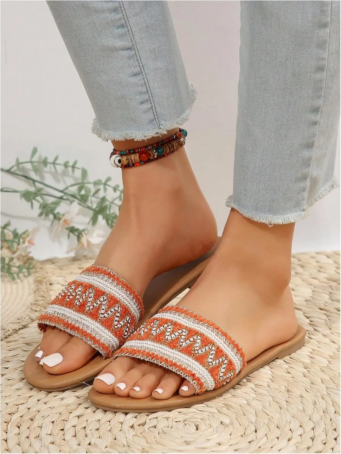 OYOANGLE Women's Boho Style Embroidered Flat Sandals Slide Sandals Fashion Flat Sandals Beach Slippers