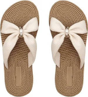 OYOANGLE Women's Criss Cross Straps Straw Sandals Open Toe Flat Casual Beach Sandals