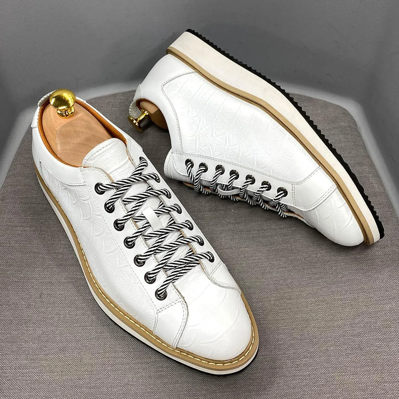 Santimon Mens Shoes Fashion Casual Sneakers for Men Comfort Walking Shoes Modern Breathable Genunie Leather Flat Sneaker Crocodile Embossed Derby