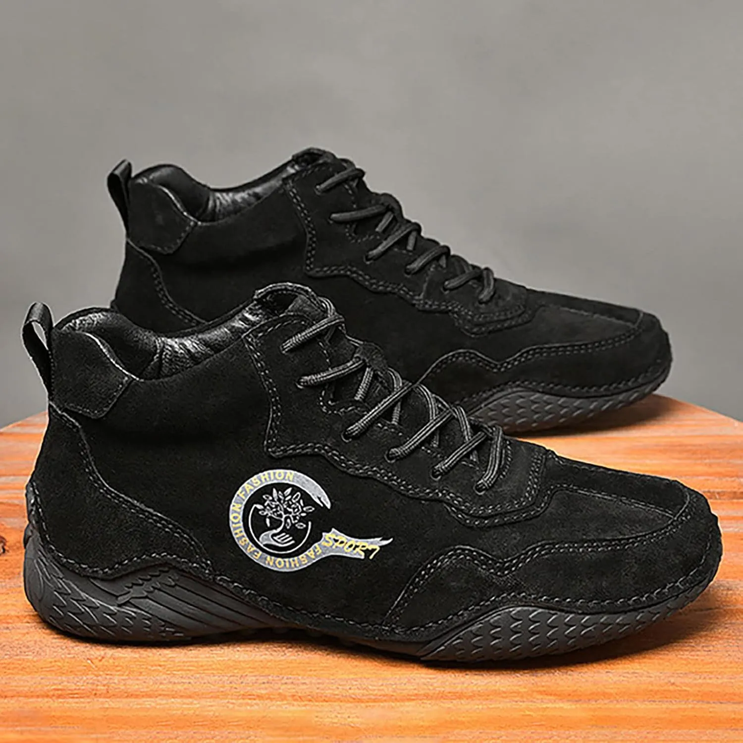 Shoes for Men Soft Cushions Athletic Low Top Outdoor Traveling Lightweight Workout Mens Sneaker