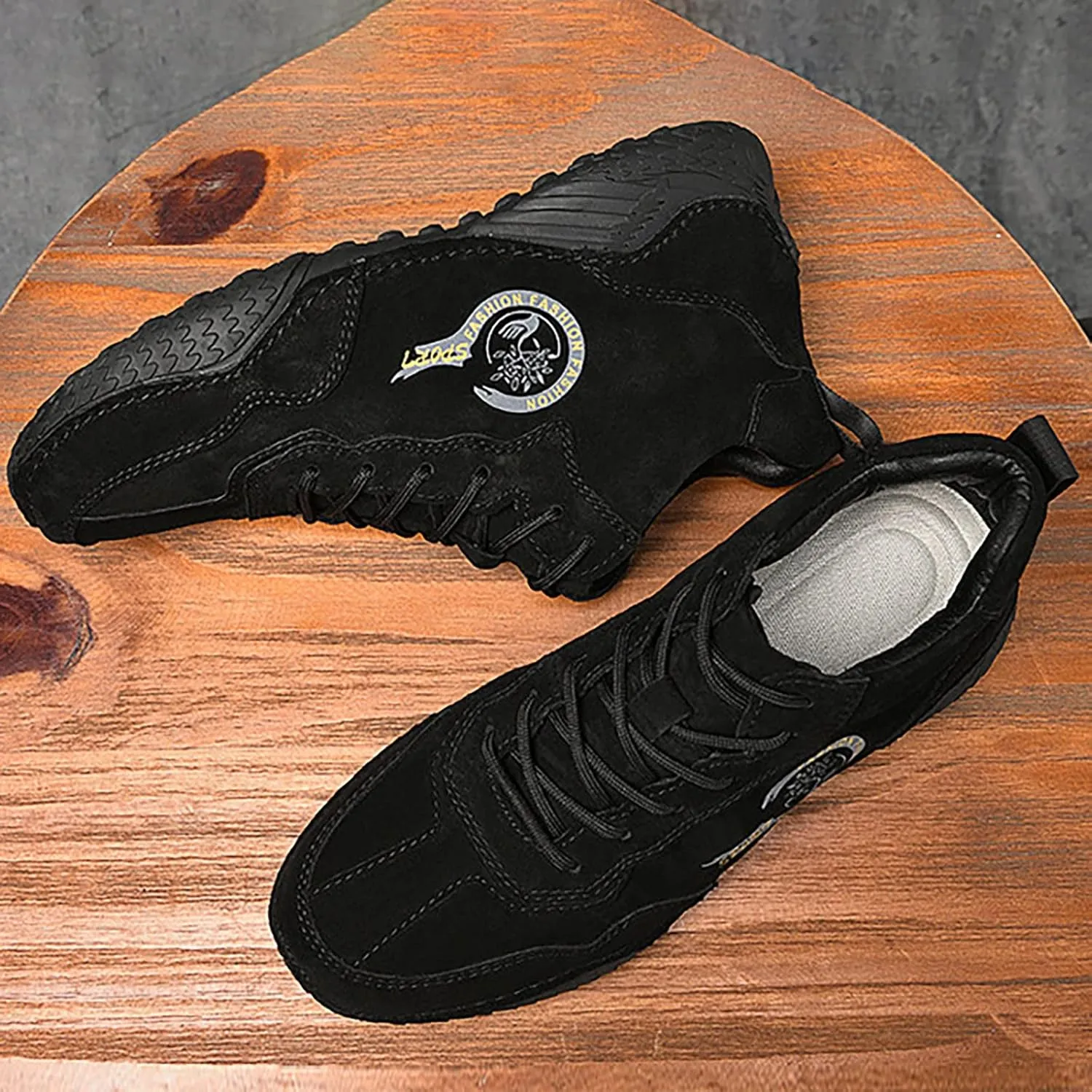 Shoes for Men Soft Cushions Athletic Low Top Outdoor Traveling Lightweight Workout Mens Sneaker