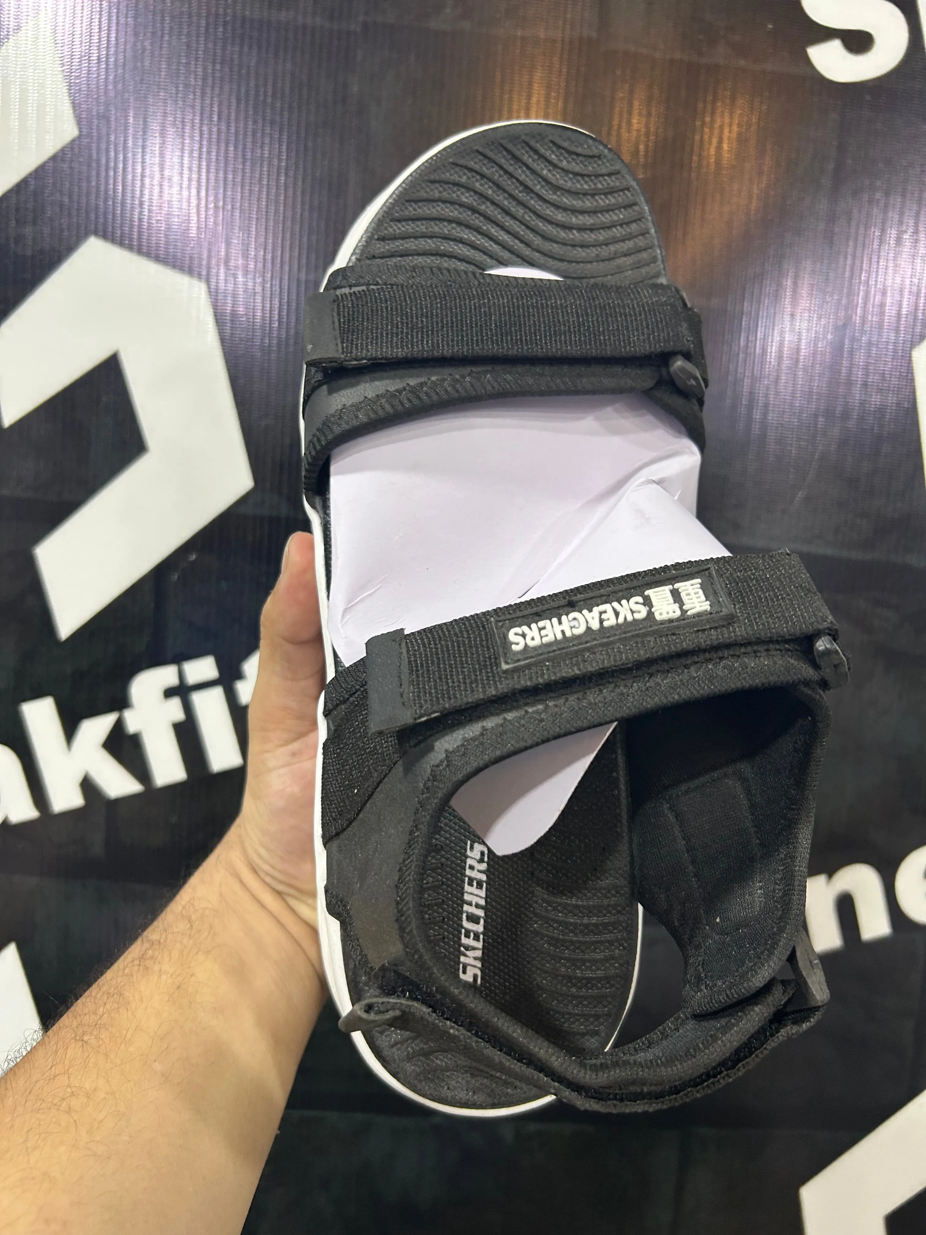 SK - Sandal - D5 - Black White