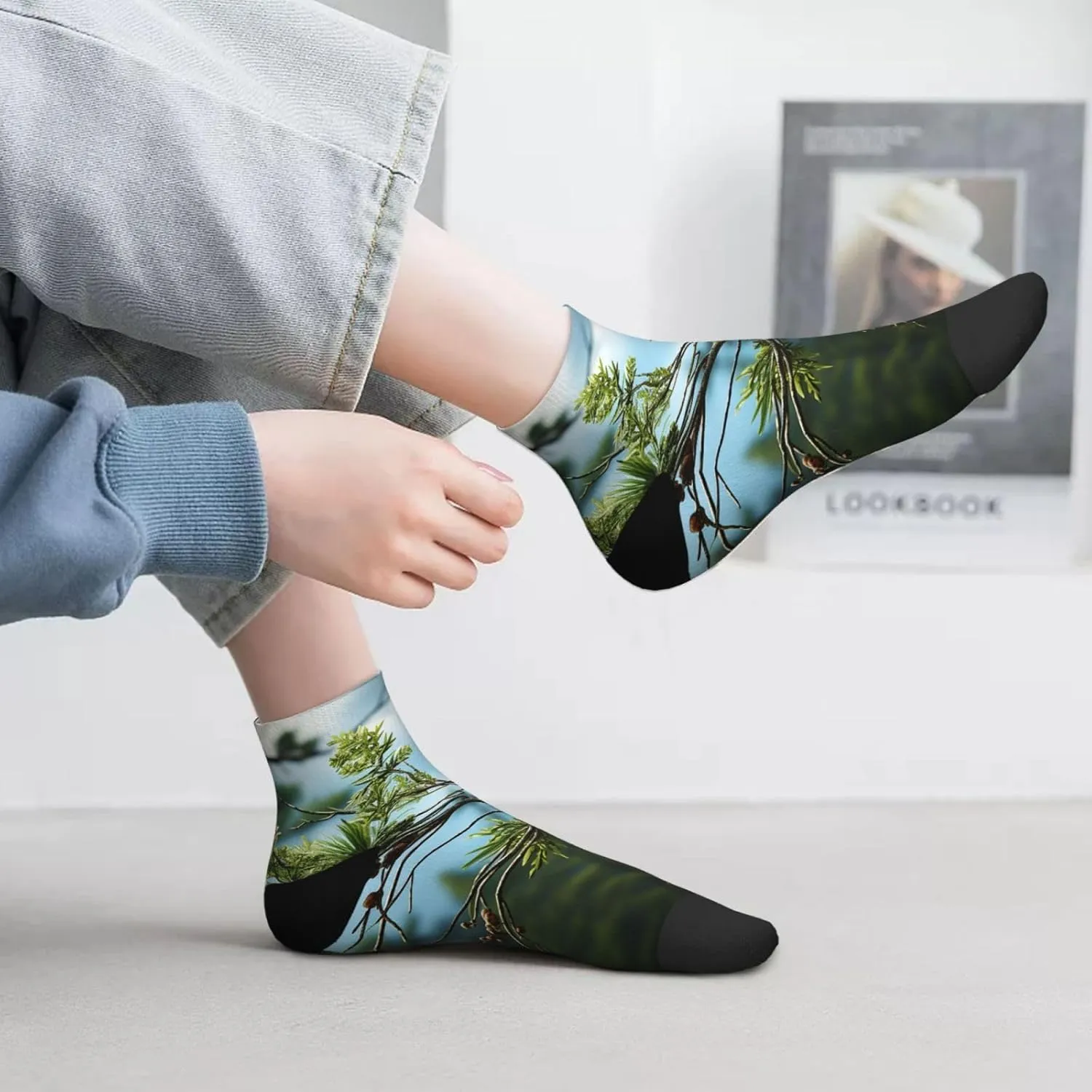 Socks for Women Men Breathable Warm Boot Socks Pine Branches and Leaves Calf Socks for Hiking Work