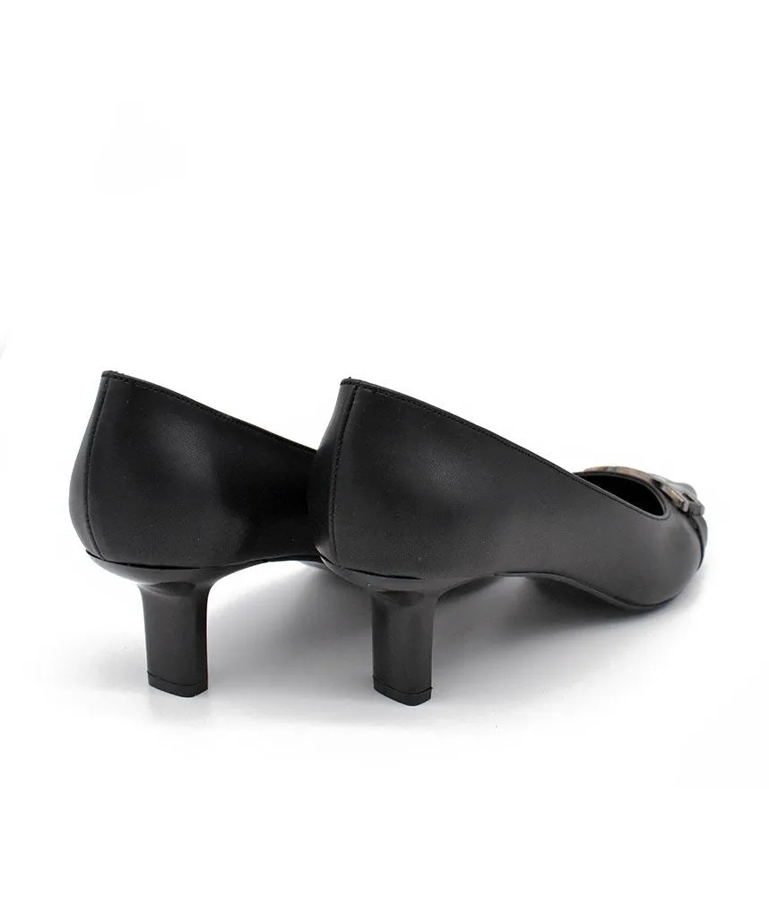 Stylish Black Link Heels
