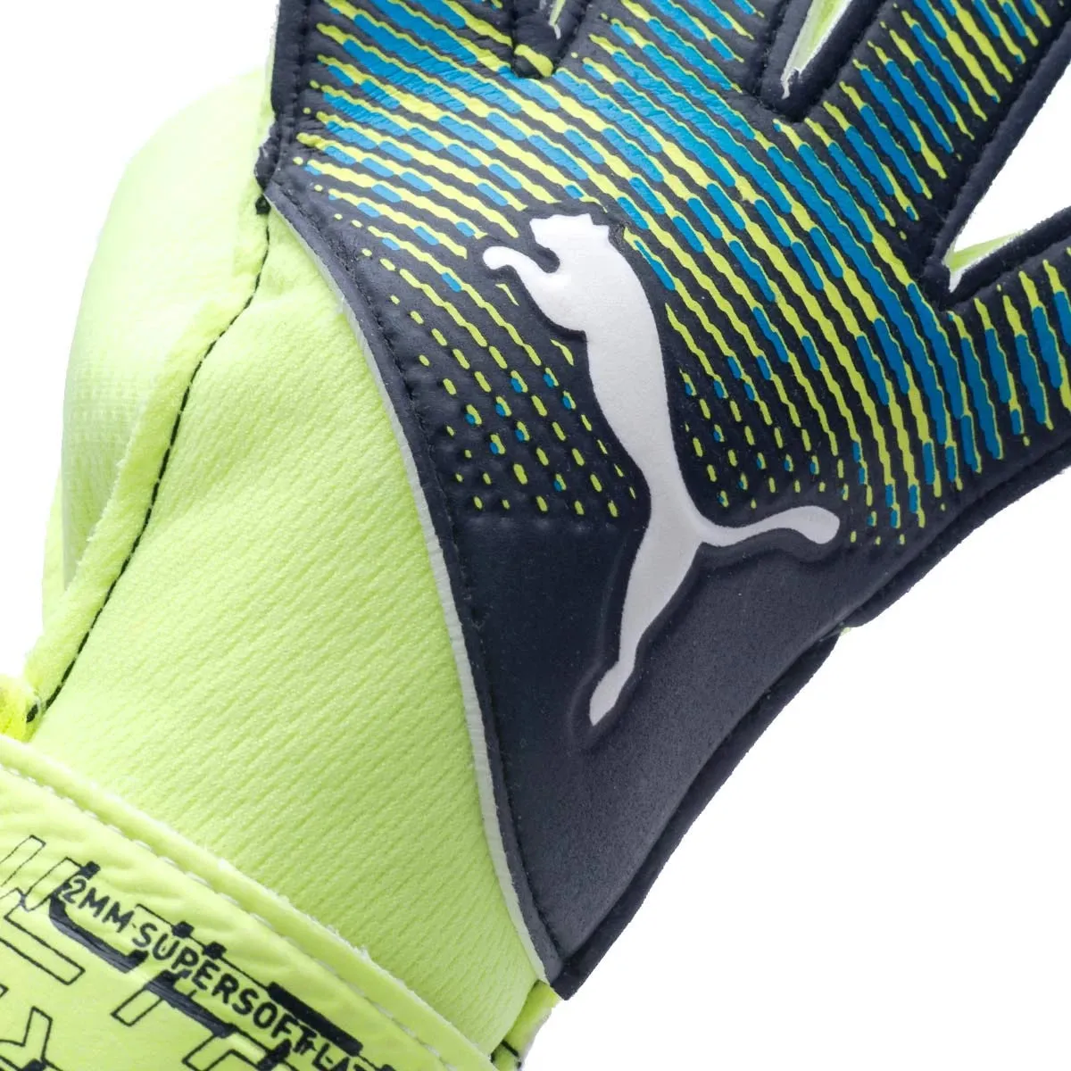 Ultra Grip 4 Roll Glove