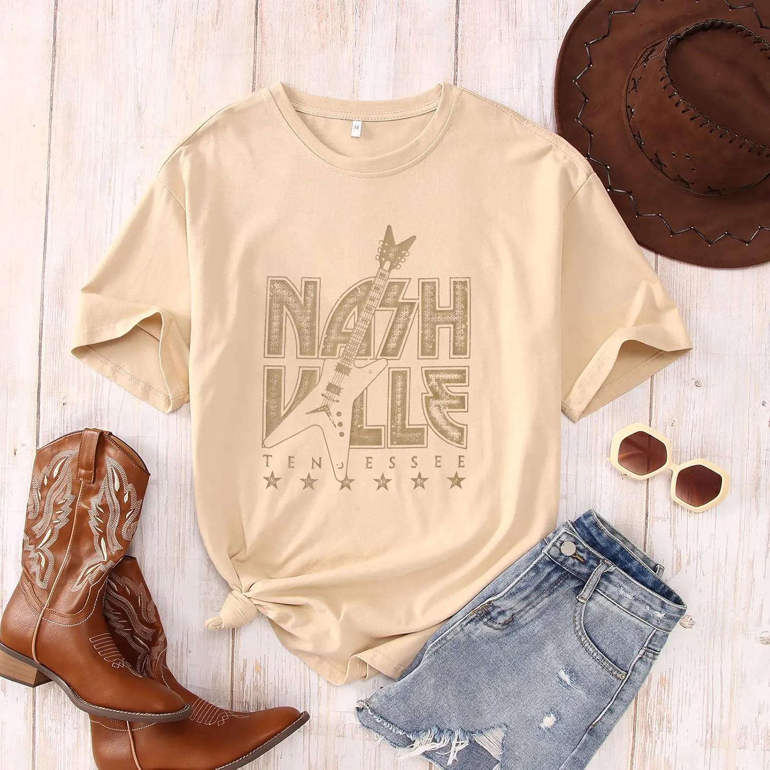 Women’s Nashville Tennessee Oversized T Shirt Bass Guitar Graphic Tee Country Concert Vintage Bleached Loose Tops