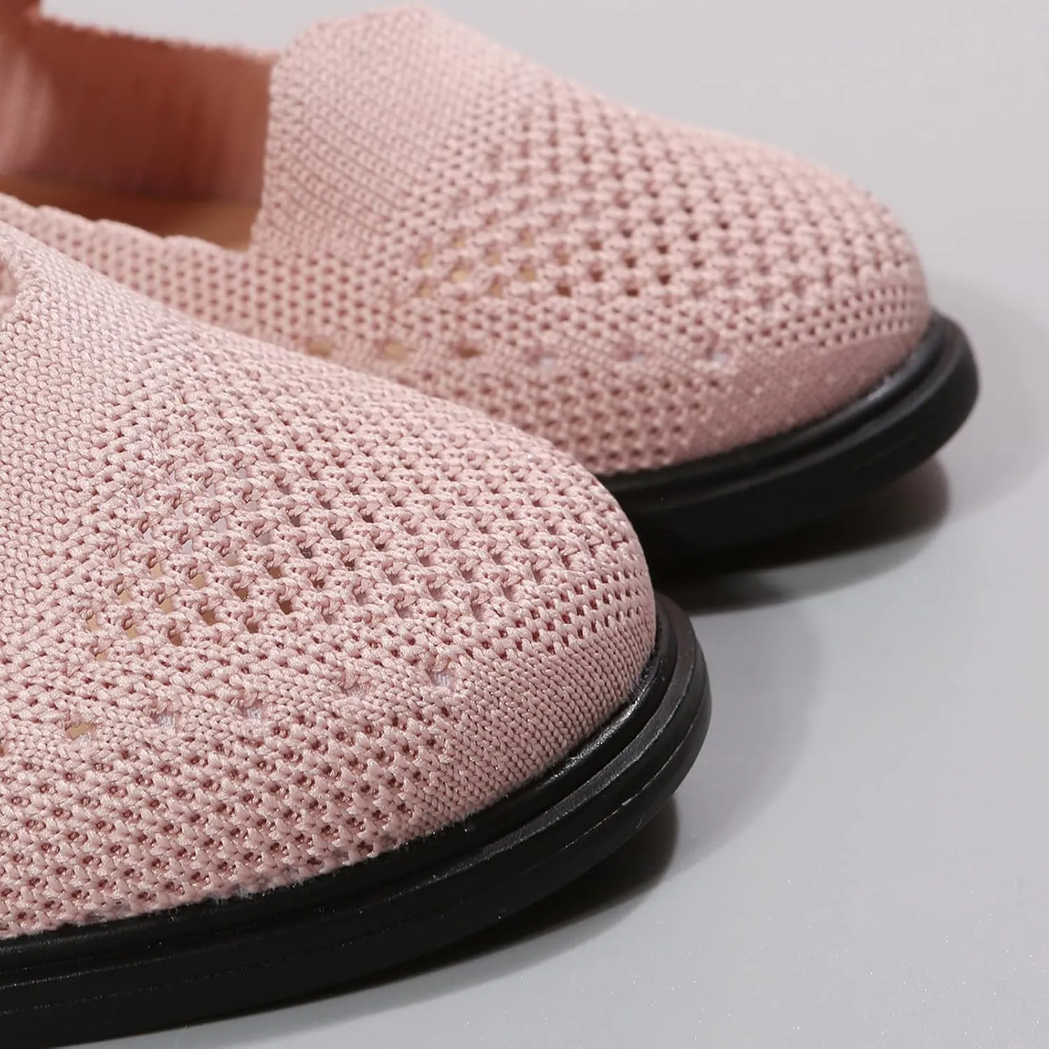 Women's Slip On Mesh Lightweight Flats Sneaker,Comfortable Breathable Non-Slip Soft Sole Walking Shoes Loafer Nurse Shoes